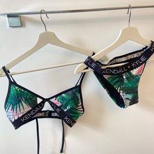 Black Green and Pink bikini set Kendall and Kylie size: M With Tag on.Never used